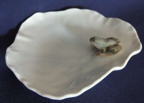 Royal Copenhagen Trinket Dish - Frog On Lily Pad # 2477