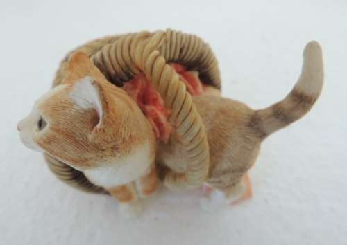 Sherratt and Simpson Cat Figurine - Kittens In Basket