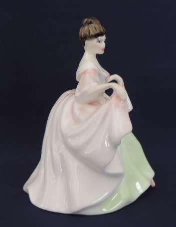 Royal Doulton Figurine - Sara HN 3219