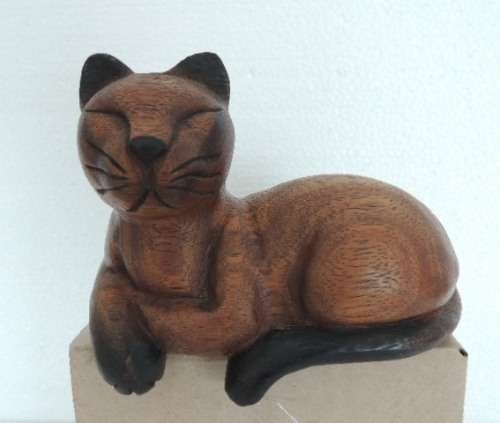 Wooden Cat - Shelf Sitter