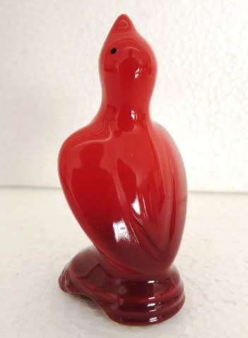 Le Creuset Pie Bird Funnel - Red