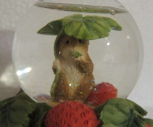 Beatrix Potter Mini Waterball by BFA - Timmy Willie and Strawberry