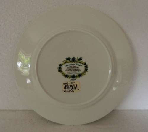 Portmeirion Ladies Flower Garden Plate 21.5 cm (Hypnoxis Stellata) RESERVED FOR PIETER