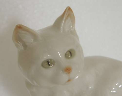 Hutschenreuther Seated Cat