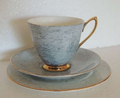 Royal Albert Gossamer Trio - Light Blue