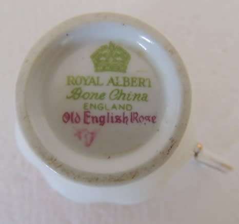 Royal Albert Coffee Duo - `Old English Rose`
