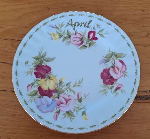Royal Albert Flower of the Month Side Plate - April