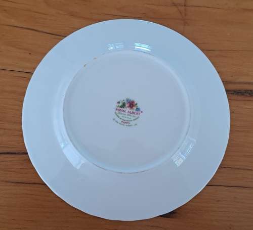 Royal Albert Flower of the Month Side Plate - August