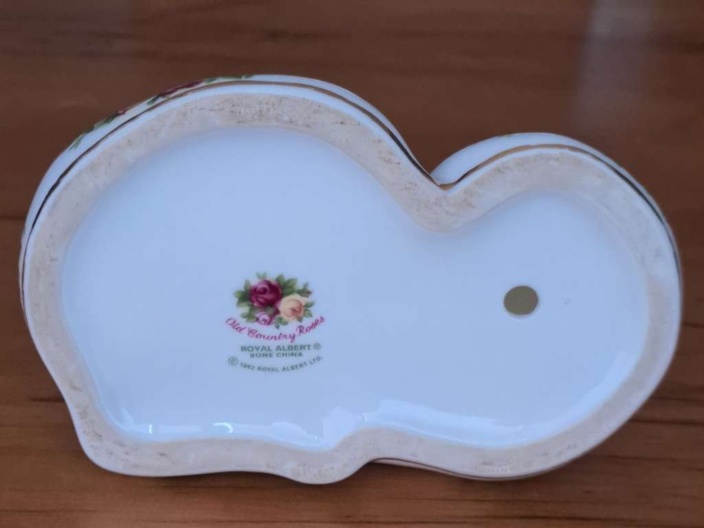 Royal Albert `Old County Roses` Kittens