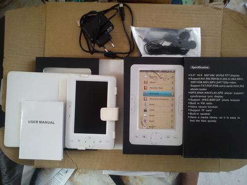4GB 5" E-Book reader / Audio player / Video player Incl. White Leather cover and Earphones+charger!