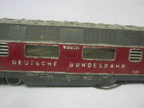** 2 LOCOMOTIVES AS IS 1 BID FOR BOTH**
