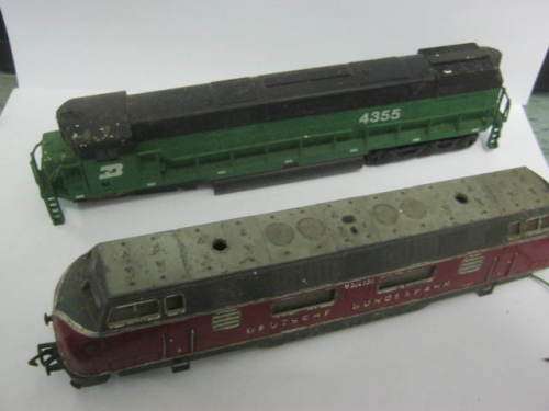 ** 2 LOCOMOTIVES AS IS 1 BID FOR BOTH**