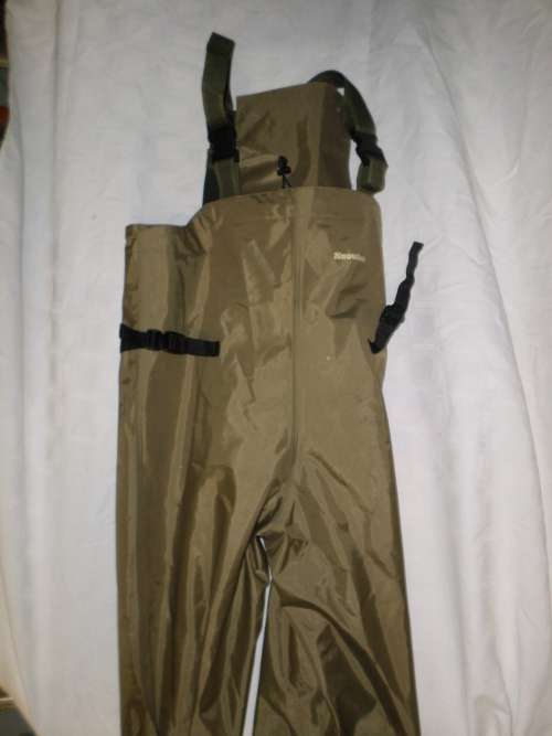 SNOWBEE CHEST WADER SIZE 10