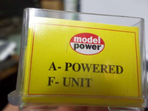 TRAIN SET LOCO LINER 7640