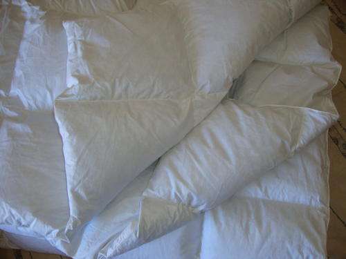 HUNGARIAN DOWN DUVET FOR A PERFECT COZY SNOOZE THIS WINTER