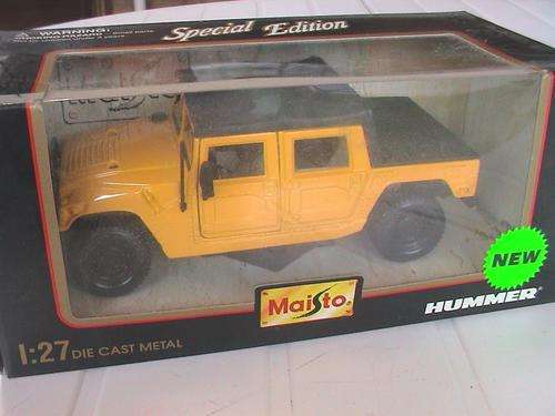Maisto Hummer  scale 1:27