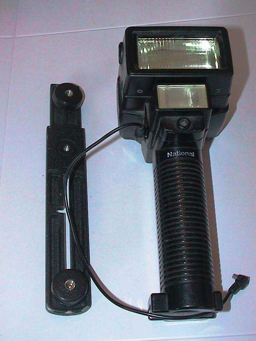 NATIONAL FLASH LIGHT FOR CAMERA MODEL PE-300SGW.