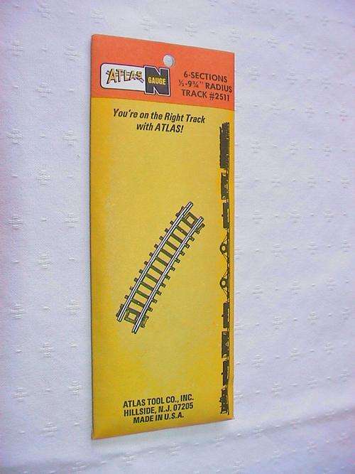 ATLAS N GAUGE 2511 PACKET OF 6  CURVED TRACK HALF OF 9 3/4 INCH RADIUS IN EXCELLENT CONDITION