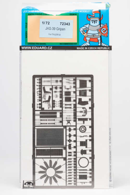 1:72 Italeri JAS 39A Gripen and Eduard Detail Parts