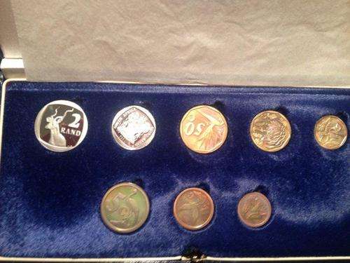 1992 PROOF COIN SET IN SAM BOX.