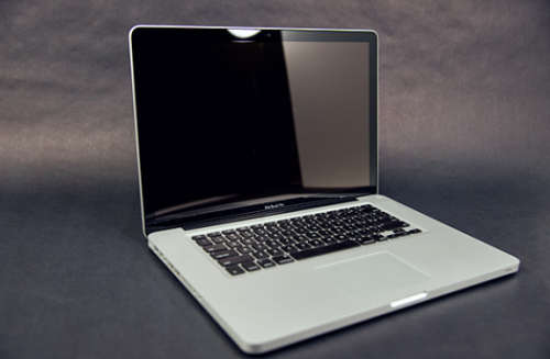 MacBook Pro i5