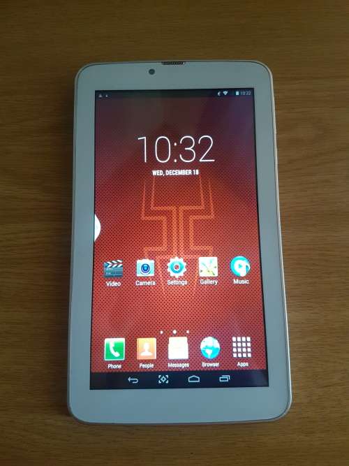 Blackweb Dion Wired Tablet