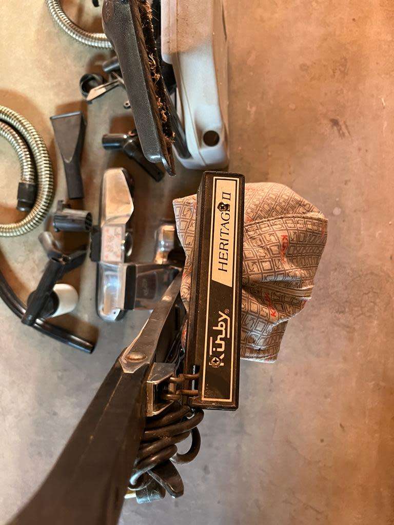 Kirby Heritage 2 Vacuum Cleaner