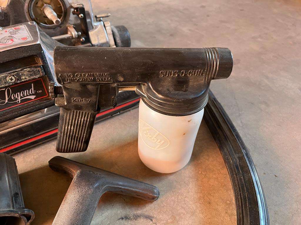 Kirby Heritage 2 Vacuum Cleaner