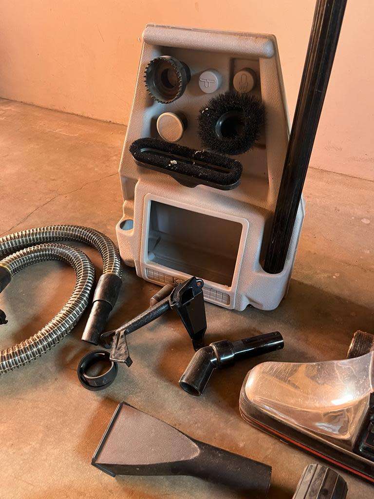 Kirby Heritage 2 Vacuum Cleaner