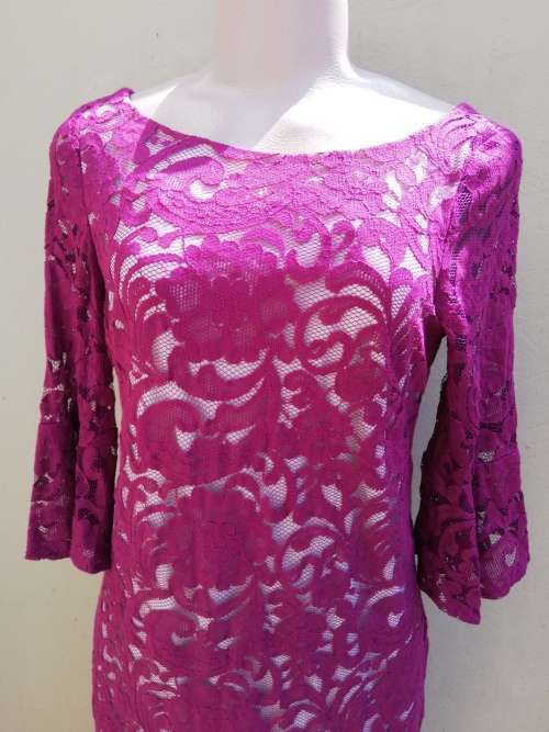MAGENTA LACE DRESS (6) FULLY LINED