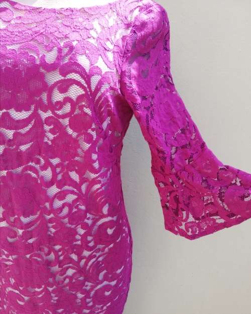 MAGENTA LACE DRESS (6) FULLY LINED