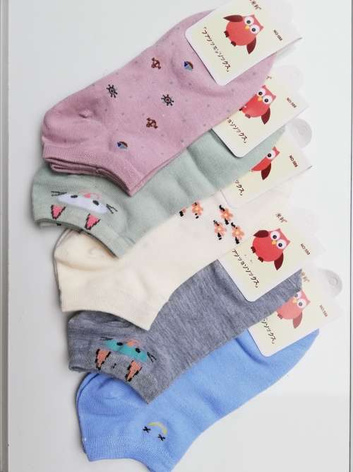 LADIES ANKLE SOCKS - 5 PAIRS