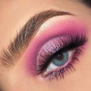 HUDA BEAUTY AMETHYST OBSESSIONS - EYE SHADOW PALETTE