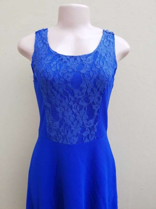 BLUE FIT AND FLARE DRESS - MEDIUM
