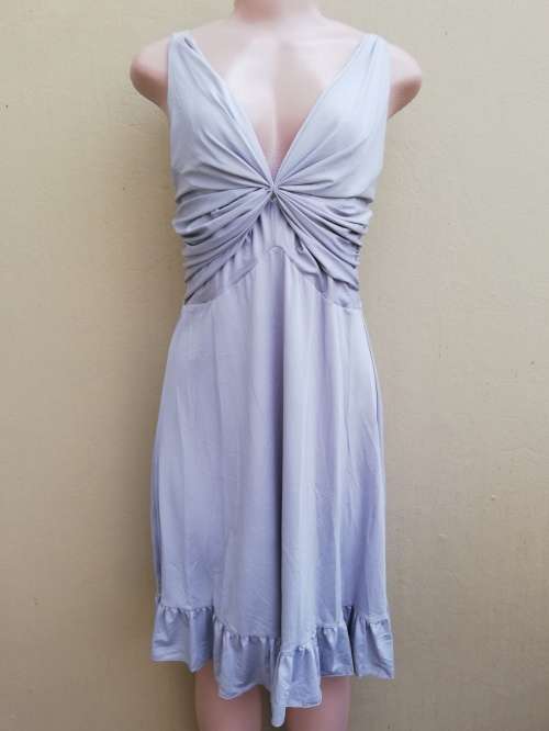 LIGHT GREY / SILVER DRESS - LARGE