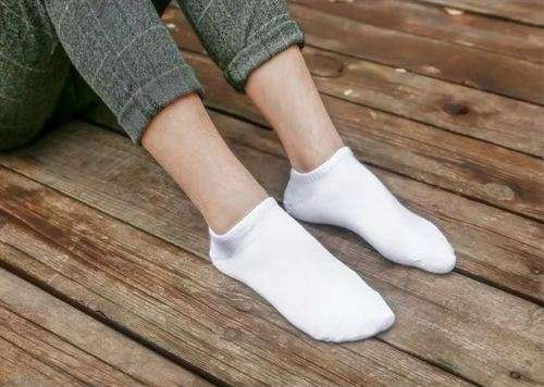 UNISEX ANKLE SOCKS - 6 PAIRS (all sizes 4-11)