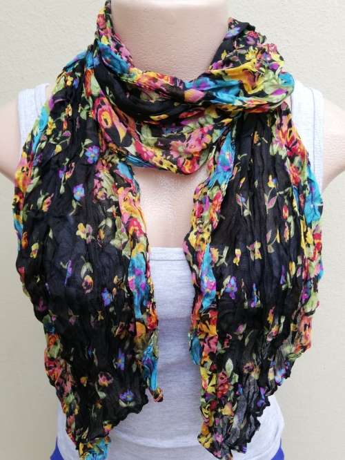 LADIES SCARF - FLORAL BLACK