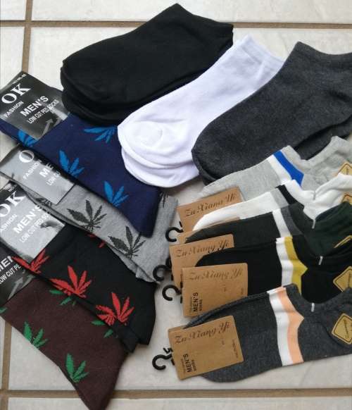 MENS ASSORTED SOCKS - 15 PAIRS