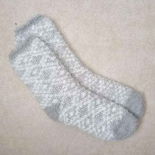 1 PAIR OF SOFT WARM WINTER SOCKS
