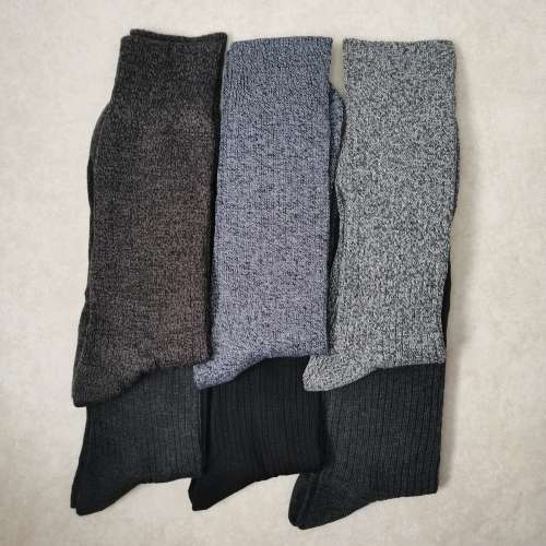 6 PAIRS OF MENS COTTON SOCKS **AA EXCELLENT QUALITY**