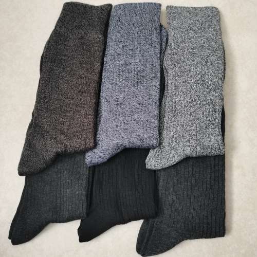 6 PAIRS OF MENS COTTON SOCKS **AA EXCELLENT QUALITY**