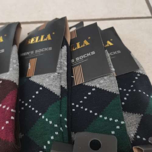 12 PAIRS of Mens Dress Socks