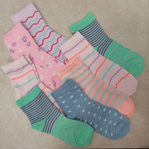8 PAIRS of Ladies Ankle Socks