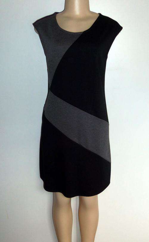 Black and Grey Shift Dress by WOOLWORTHS - Size 8  ** NEW **