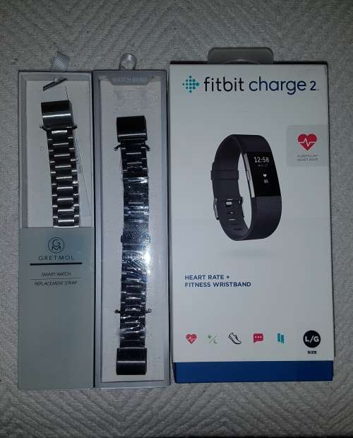 ***LOW START*** Fitbit Charge 2 + Two Replacement Straps