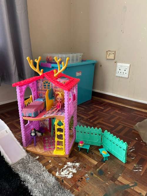 Enchantimals playsets including dolls and accessories as shown