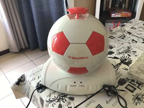 Unique Mobile bar fridge - Hot or cold holds 6 drinks!