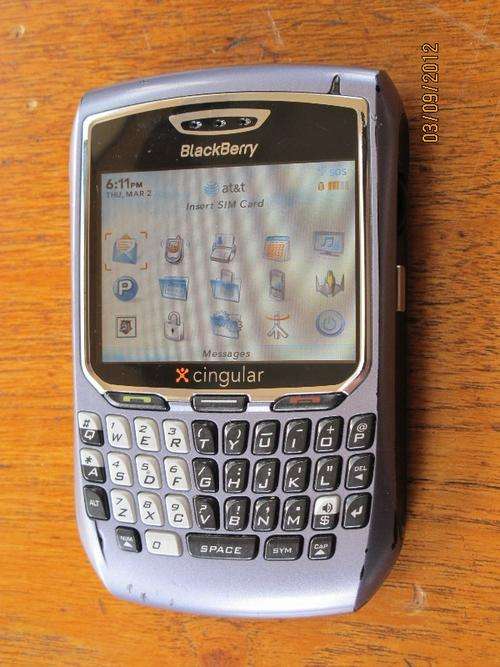 BLACKBERRY 8700C  Good Condition ,BBM, BIS with battery & Charger 100% working order