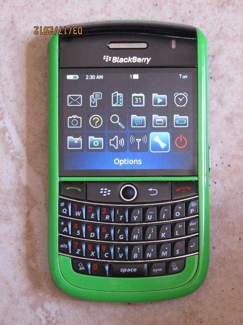 BOXED! EXCELLENTCONDITION!! GREEN!!Genuine Blackberry TOUR 9630 *Unlocked*100% Working*IN STOCK*
