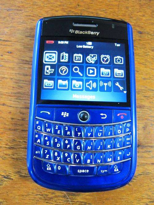 BOXED! REFURBISHED!! BLUE!!Genuine Blackberry TOUR 9630 *Unlocked*100% Working*IN STOCK*